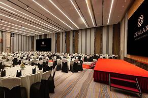 Zealax Hotel & Residence