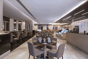 Zealax Hotel & Residence