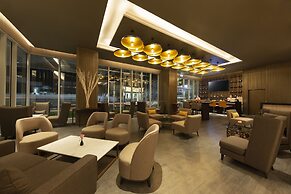 Zealax Hotel & Residence