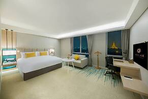 Zealax Hotel & Residence