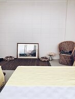 Lestel Naha - Hostel