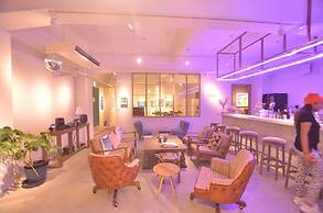 Lestel Naha - Hostel