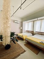 Lestel Naha - Hostel