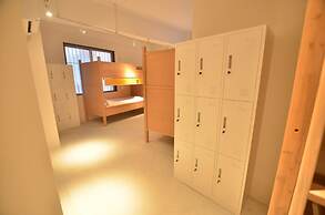 Lestel Naha - Hostel