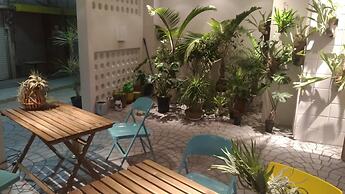 Lestel Naha - Hostel