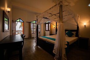 International Beach Hotel and Restaurant