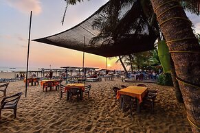 International Beach Hotel and Restaurant