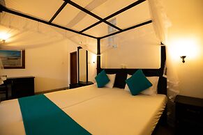 International Beach Hotel and Restaurant