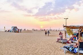 International Beach Hotel and Restaurant