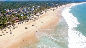 International Beach Hotel and Restaurant