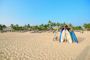 International Beach Hotel and Restaurant