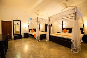 International Beach Hotel and Restaurant