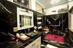 Vatsalya Vihar - A Luxury Pool Villas Resort