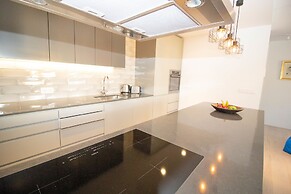 City Point Reykjavik Center