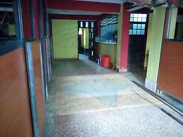 The Plateau Breeze Hotel