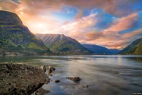 Trolltunga Camping