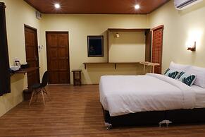 The Bliss Khao Sok Boutique Lodge