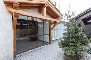 Résidence Les Cîmes - Centre Val d'Isère