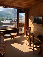 Résidence Les Cîmes - Centre Val d'Isère