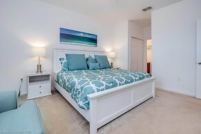 Impressive Waterfront Retreat Near Disney With Cinema Room - 5bd/4ba P