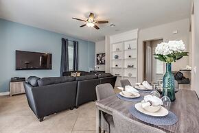 Stylish NEW Renovation in Reunion Resort - Large Patio and Pool Deck 3