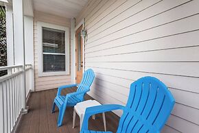 Stylish NEW Renovation in Reunion Resort - Large Patio and Pool Deck 3