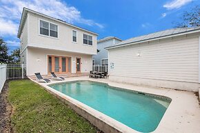 Stylish NEW Renovation in Reunion Resort - Large Patio and Pool Deck 3