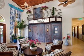 Luxurious 6BD Pool Home With Best Resort Amenities! Two Master Suites 