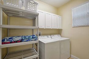 Luxurious 6BD Pool Home With Best Resort Amenities! Two Master Suites 