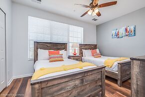 Fresh and Remodeled in Vista Cay! Townhome - 3br/3.5ba 3vc045