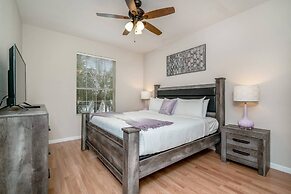 Stylish and Accessible in Vista Cay With Lake View - 3bd/2ba Condo 3vc