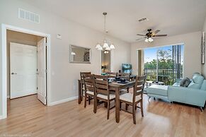 Stylish and Accessible in Vista Cay With Lake View - 3bd/2ba Condo 3vc