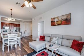 Stylish and Contemporary Vista Cay Hideaway - Lake View 3bd/2ba #3vc41