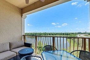 Stylish and Contemporary Vista Cay Hideaway - Lake View 3bd/2ba #3vc41