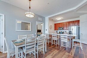 Stylish and Contemporary Vista Cay Hideaway - Lake View 3bd/2ba #3vc41