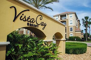 Stylish and Contemporary Vista Cay Hideaway - Lake View 3bd/2ba #3vc41