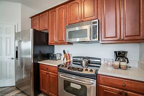 Stylish and Contemporary Vista Cay Hideaway - Lake View 3bd/2ba #3vc41