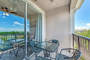 Enjoy Peaceful Lake View! Newly Decorated in Vista Cay - 3br/2b #3408