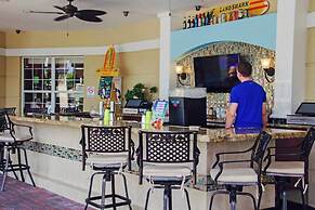 Enjoy Peaceful Lake View! Newly Decorated in Vista Cay - 3br/2b #3408