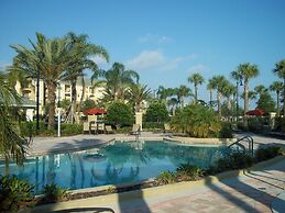 Enjoy Peaceful Lake View! Newly Decorated in Vista Cay - 3br/2b #3408