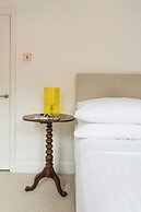 Boston Place II by Onefinestay