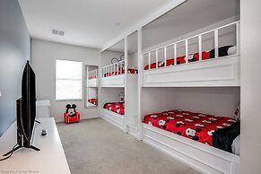 NEW Listing - Spacious Disney Area Pool Home With Amazing Resort Ameni