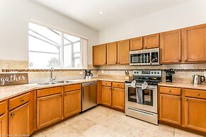 Luxurious Retreat With Marble Floors and Great Views. Near Disney! #4a