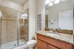 A Stylish Paradise Palms Town Home -close to Disney! 4bd/3ba -4pp971