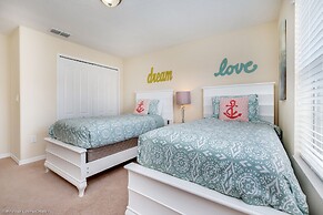 A Stylish Paradise Palms Town Home -close to Disney! 4bd/3ba -4pp971