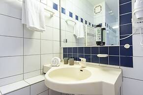 Roomingtons Karoli Waldkirchen