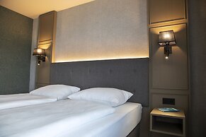 Roomingtons Karoli Waldkirchen