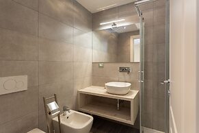 Carla's Rooms with Private Bathroom & Shared Kitchen