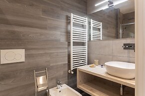 Carla's Rooms with Private Bathroom & Shared Kitchen