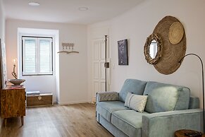 Metade Charming Studio in Lisbon Center